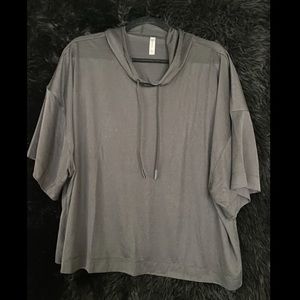 New Athleta lightweight cropped hoodie top